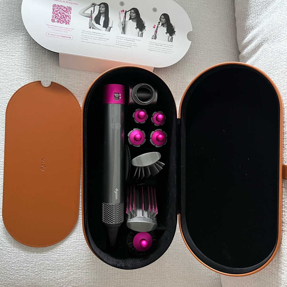 Brand new Dyson air wrap